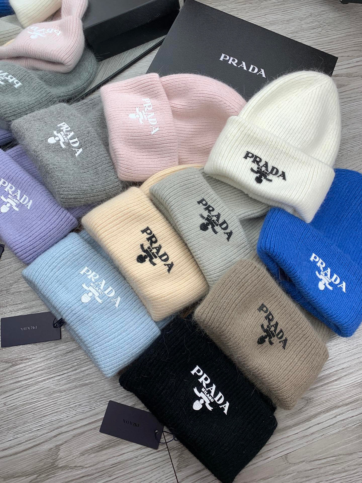 PRADA BEANIE HAT IN LIGHT BLUE WOOL 108744